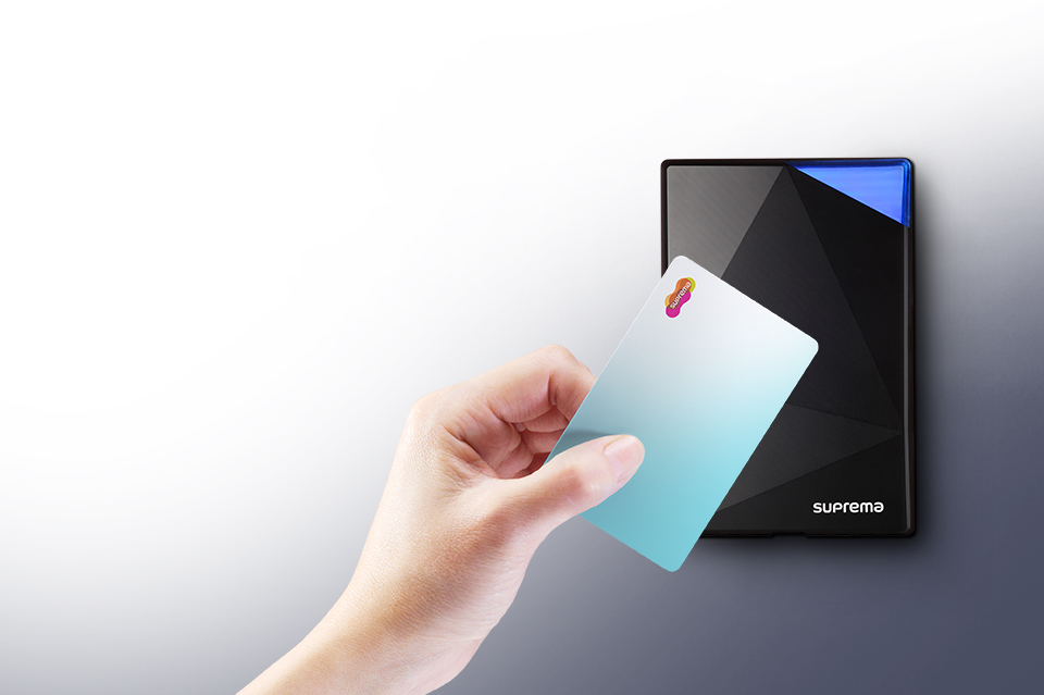 Compact and versatile RFID card reader with advanced access control features, providing secure and efficient entry management for diverse environments